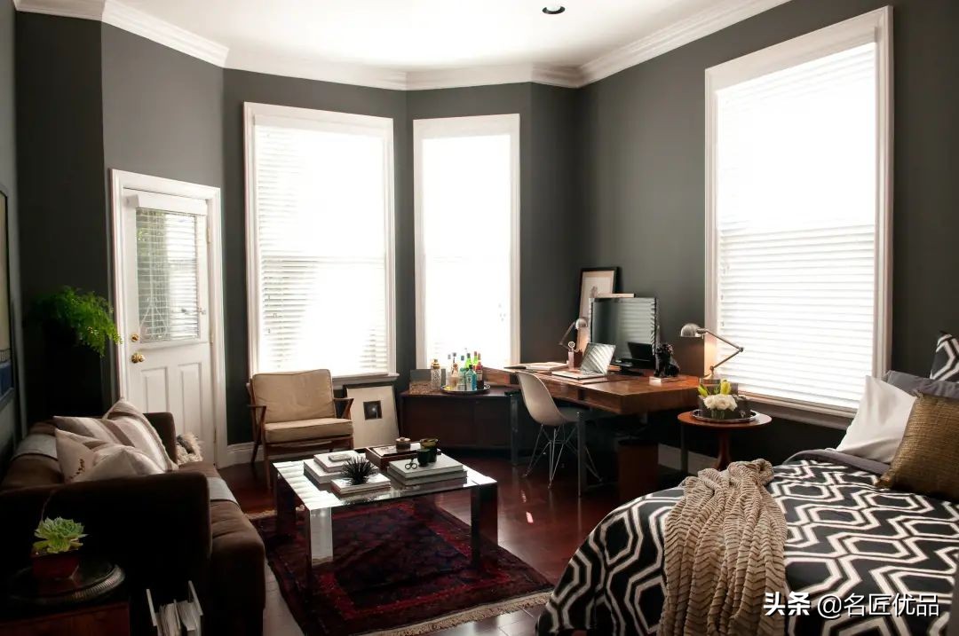 高级灰棕色表现非凡的绅士格调,高级灰棕色成就非凡的高雅格调