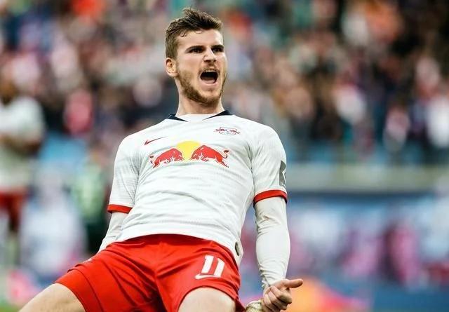 莱万世界最佳球员,排名第一莱万