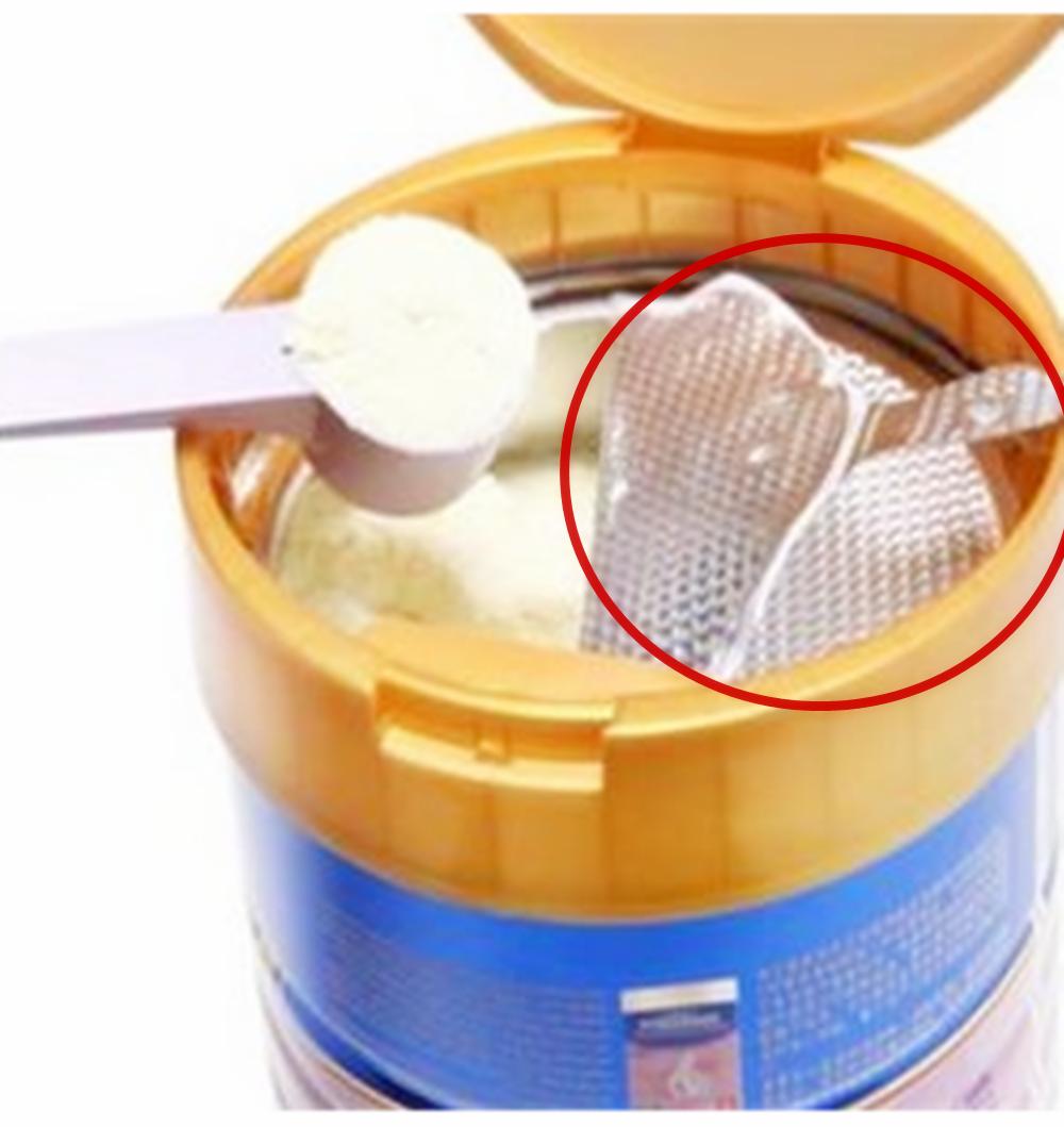 有些奶粉勺子为什么在奶粉里面,为什么奶粉勺子有个洞