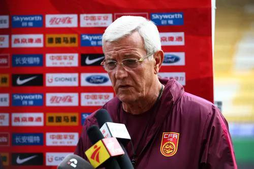 与国足同行,18年世预赛12强赛国足