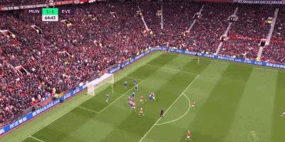 埃弗顿曼联逆转,索尔斯克亚解雇球迷反应