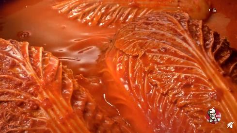 王源代言肯德基新品大鸡排,肯德基早餐专属汉堡代言人王源