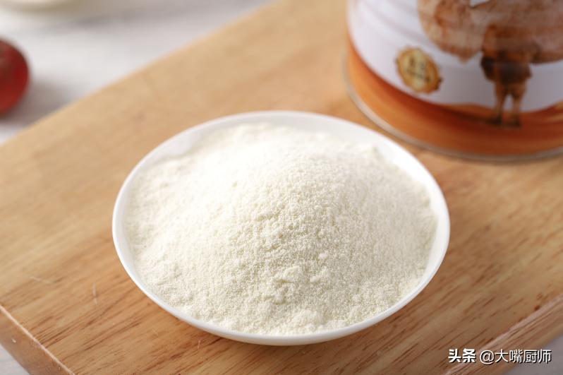 为什么进口奶粉不用生牛乳,为什么奶粉是用羊奶做的