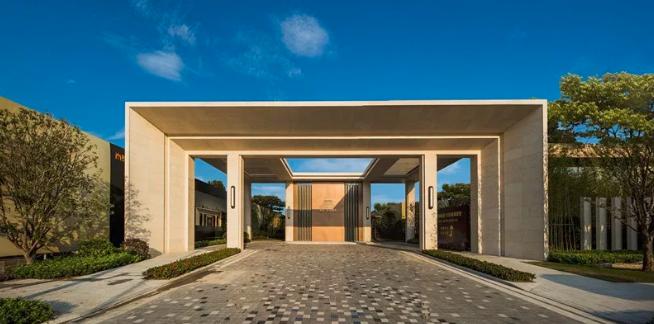 一街之隔房子差20万,一街之隔房价相差1万