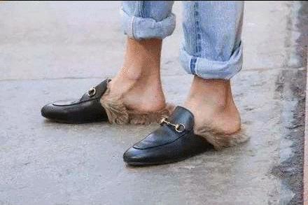毛毛鞋为啥流行,毛毛鞋为什么都是平底