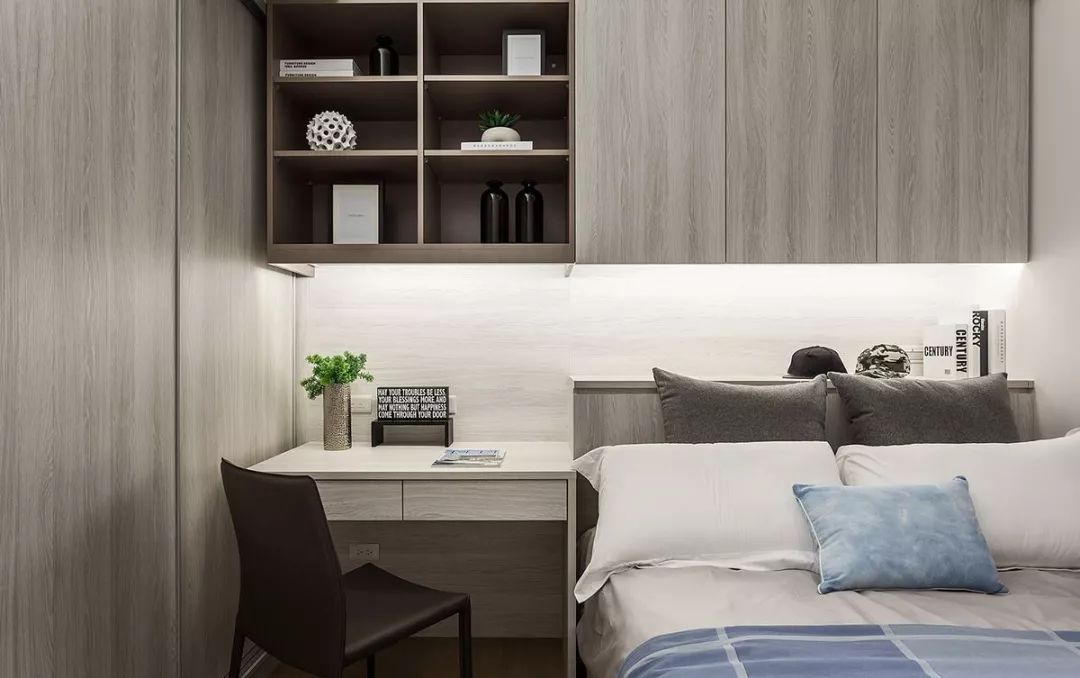 家里的床头背景怎么弄才好看,大面积的床头背景该怎么做