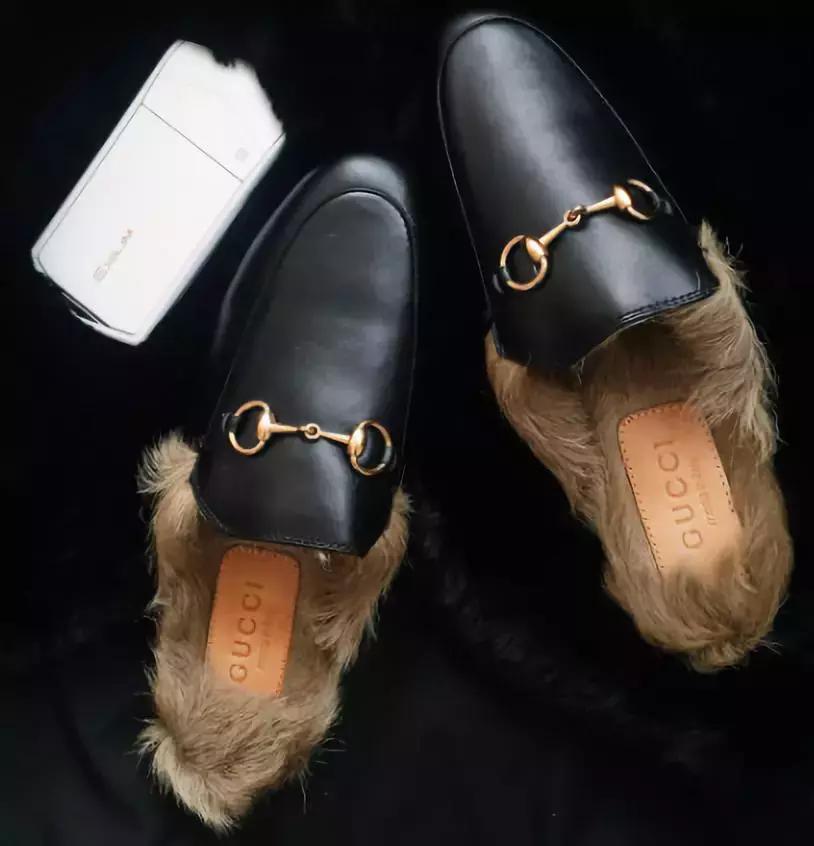 三万多块钱买的迪奥戴妃,迪奥戴妃包掉皮