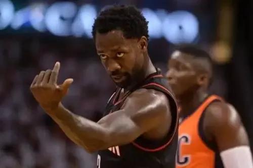 贝弗利加盟76人队薪资,贝弗利生涯数据对比