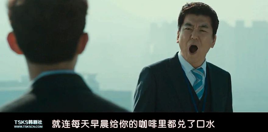 父女互换身体，这片儿骚气快要溢出屏幕