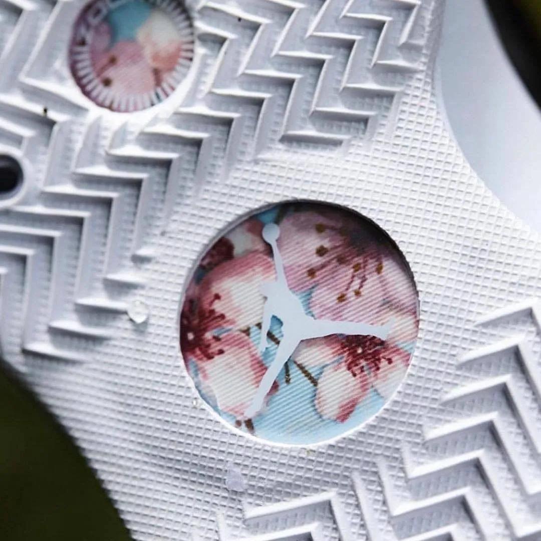 「每周联名X讯」或许我们都误解了他？丝绸可能只是不在球鞋出现