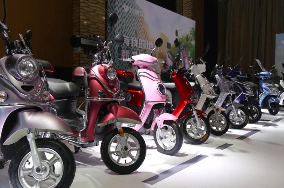 2000-3000元新国标电动车推荐,台铃电动车国标48v20a最新款图片