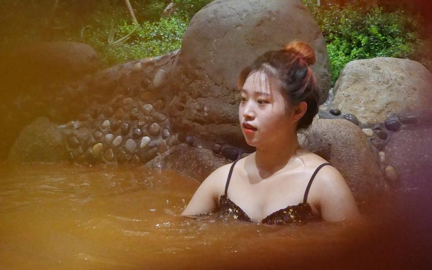 有家“咸温泉”？约你闲着就来泡