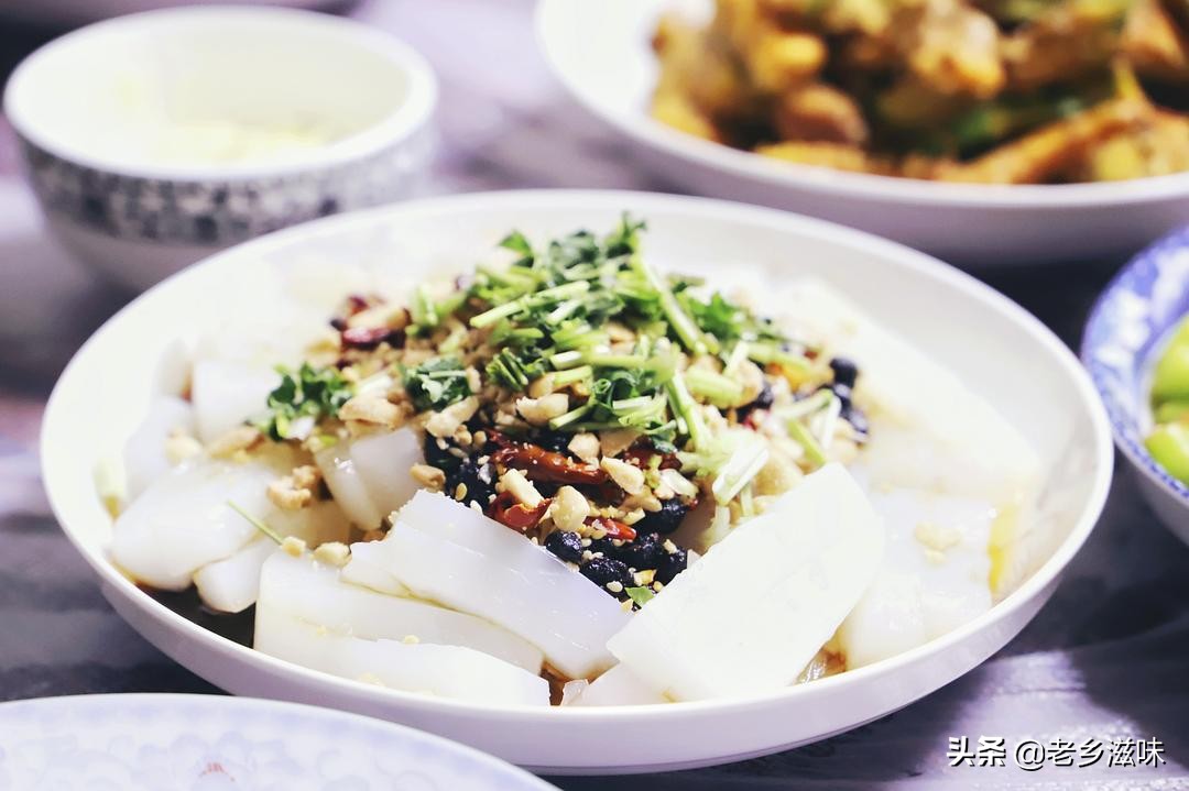 家常凉拌菜酸辣凉粉简单易学,秘制鸡丝凉粉酱汁