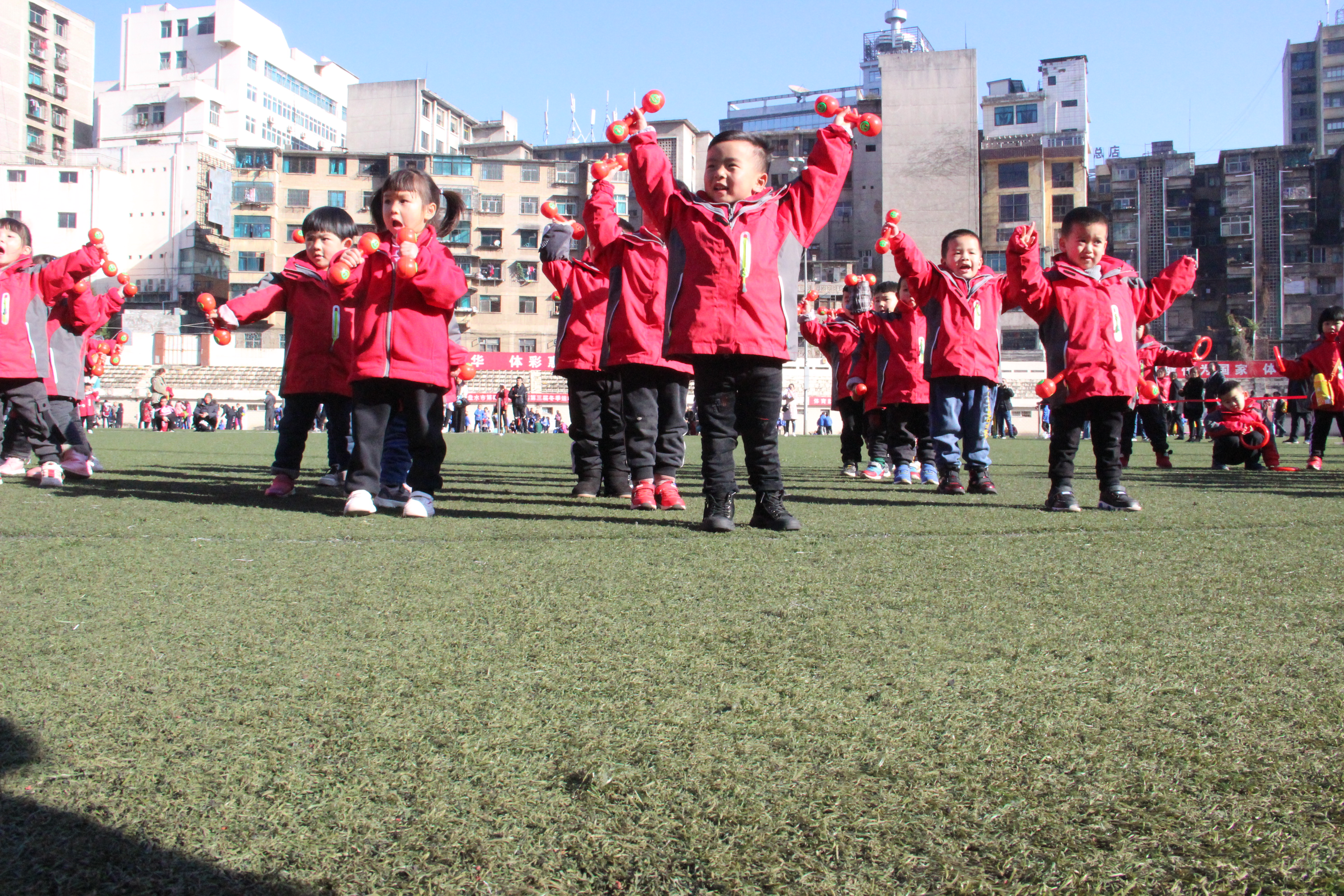 悦运动，越健康——这个冬天跟着小朋友们动起来