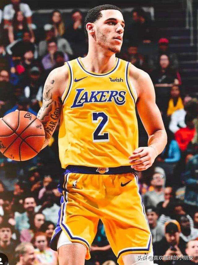 球哥连续崴脚视频,球哥鲍尔连续崴脚