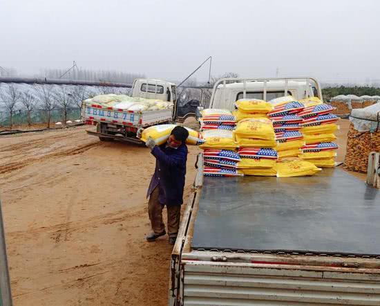 农资肥料发货到家,农资配送春耕无忧