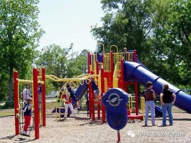 加拿大父母可以带多大孩子,为什么带孩子去加拿大