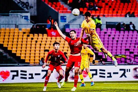 “大哥哥”战胜了“*弟弟小**”