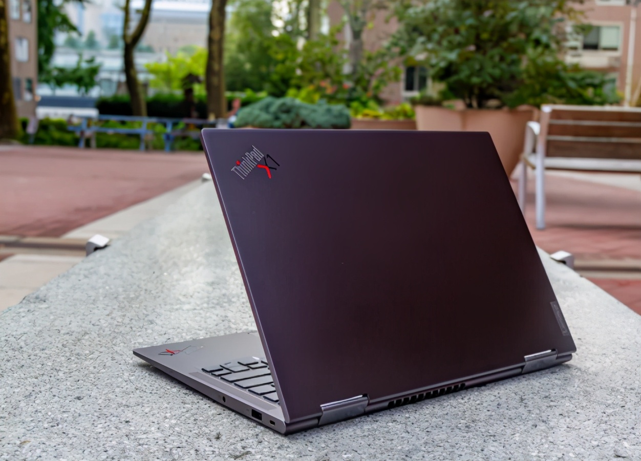 thinkpadx1yoga2021,thinkpadx1yogagen7