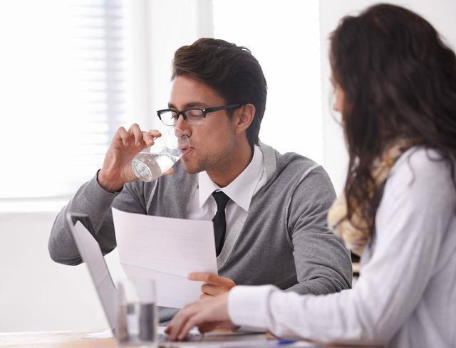 体内缺钾怎么治,身体缺钾喝氯化钾可以快速补钾吗