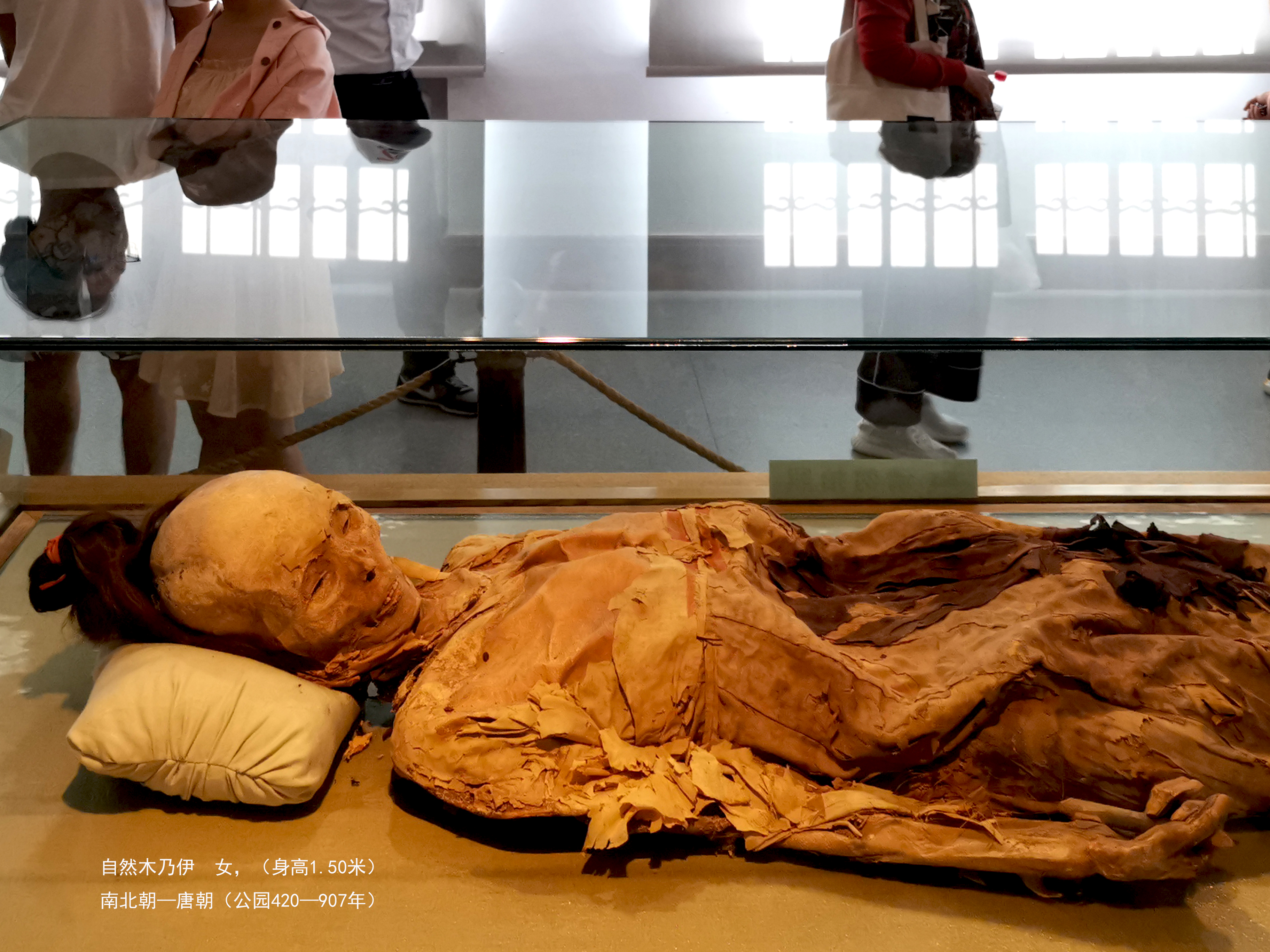 黄沙永恒,黄沙之下永恒的寂静