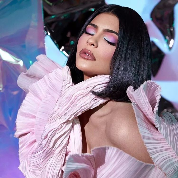 明星搞点副业很正常吧,明星搞副业的视频