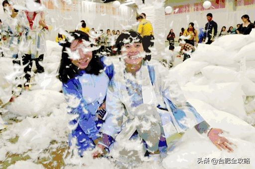 吾悦广场520表白气球,吾悦广场告白大屏幕