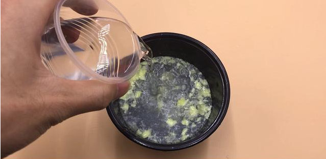 为什么聪明人都会放雪碧,要是家里有一大瓶雪碧会怎么样