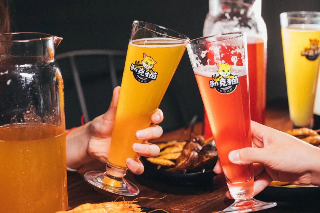 失眠企鹅精酿酒馆中原万达店,精酿酒馆万达金街店