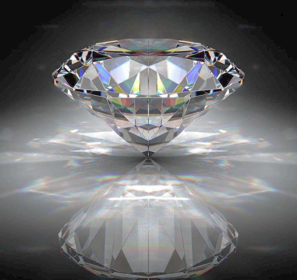 世界上最大的钻戒有多大,世界上最大陨石钻石有多大