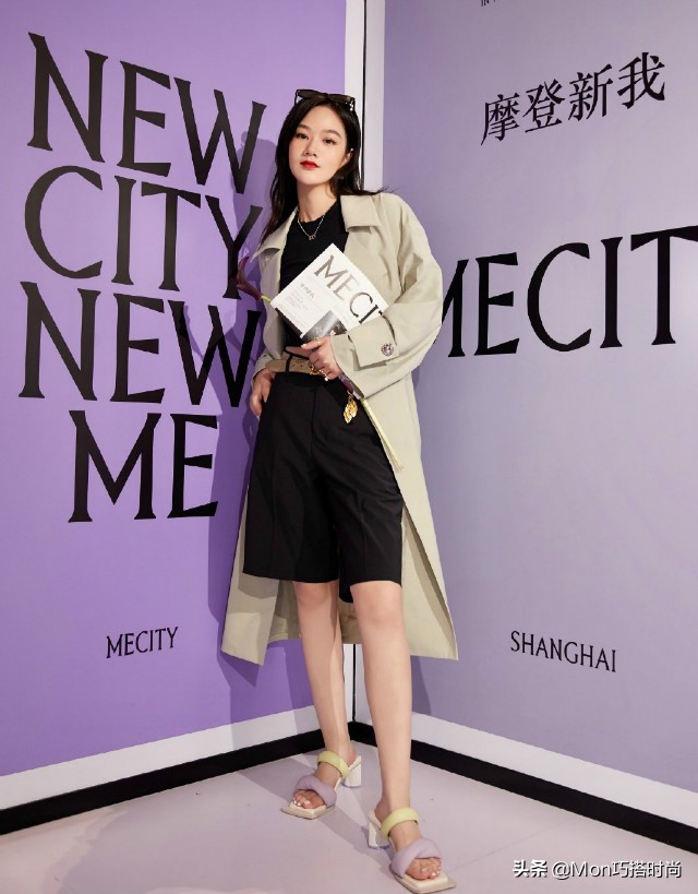 马丁靴风衣怎么搭配好看,黑色风衣搭配棕色马丁靴鞋