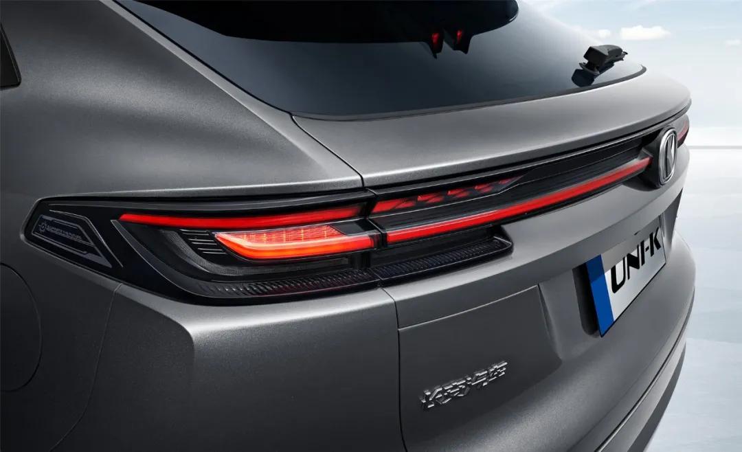 2.0T配8AT，轴距2.89米的UNI-K到底卖多少钱？