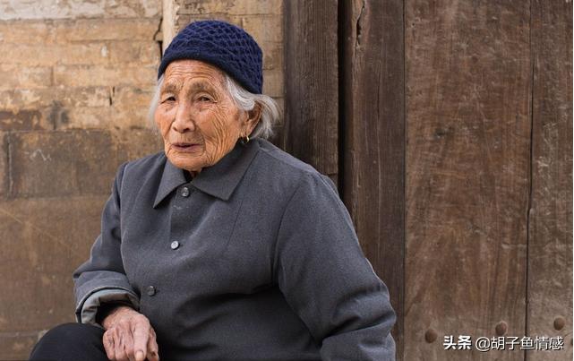 62岁阿姨哭诉完整版,62岁阿姨哭诉