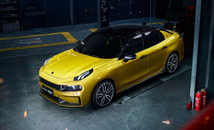 鹅毛大雪不用怕，这几款四驱轿车不比SUV差