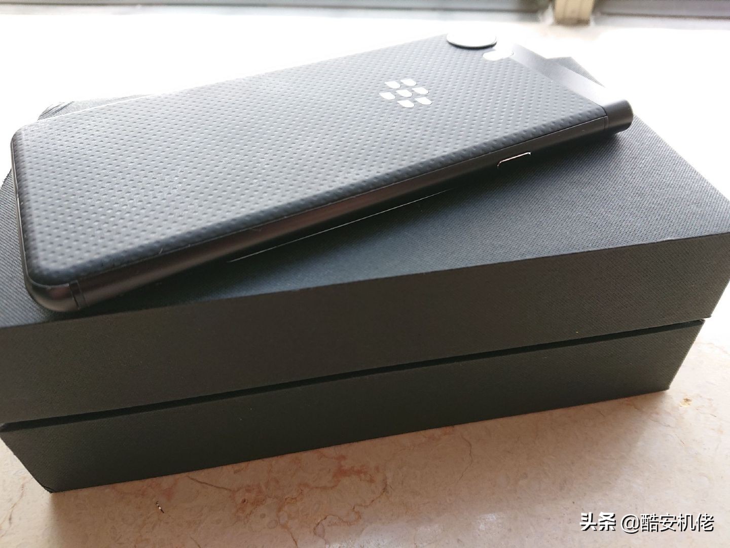 黑莓keyone普通版和精英版,全键盘黑莓中文输入体验