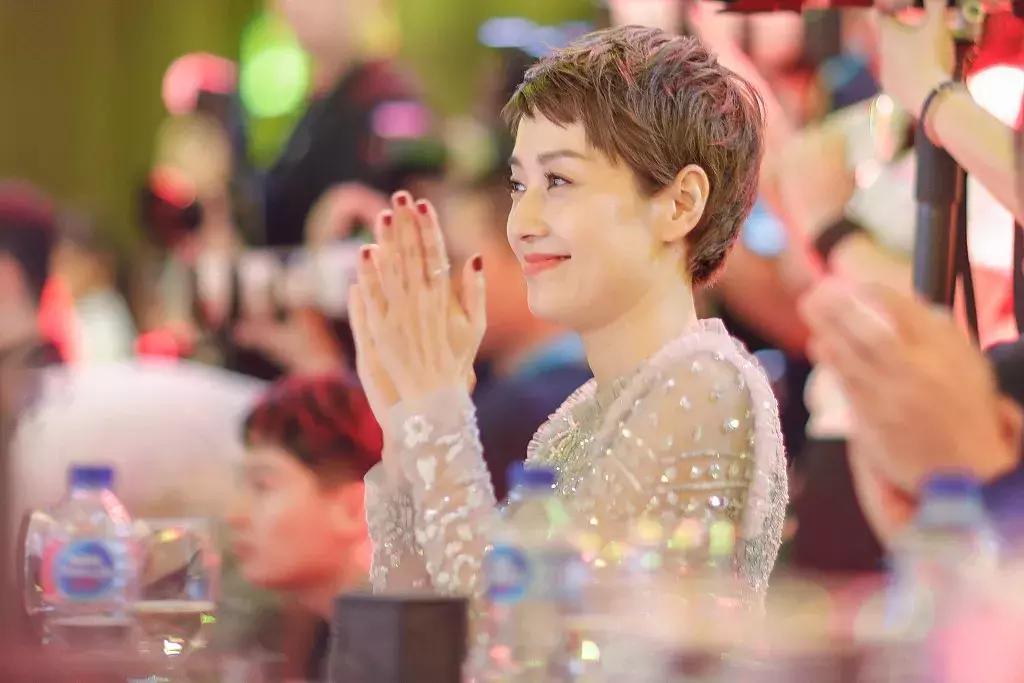 马伊琍和文章离婚后的生活,马伊琍和文章离婚后说的话