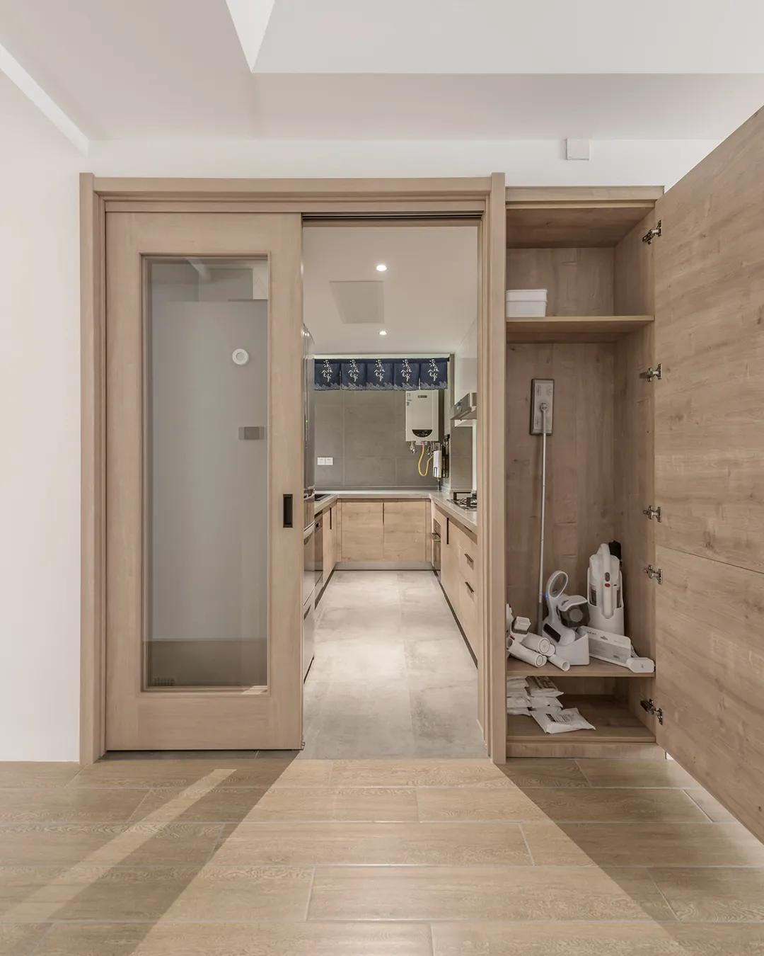 中式风格的精装房改轻奢,精装房微改极简原木风