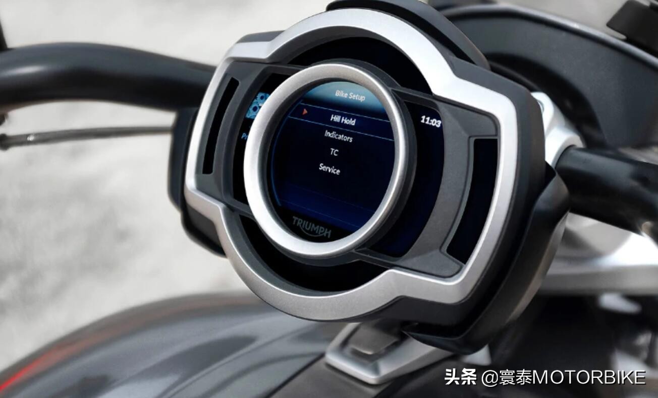 最新款凯旋火箭3r,凯旋火箭2018款