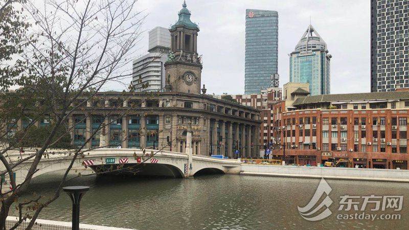 苏州河加油站,苏州河畔加油站