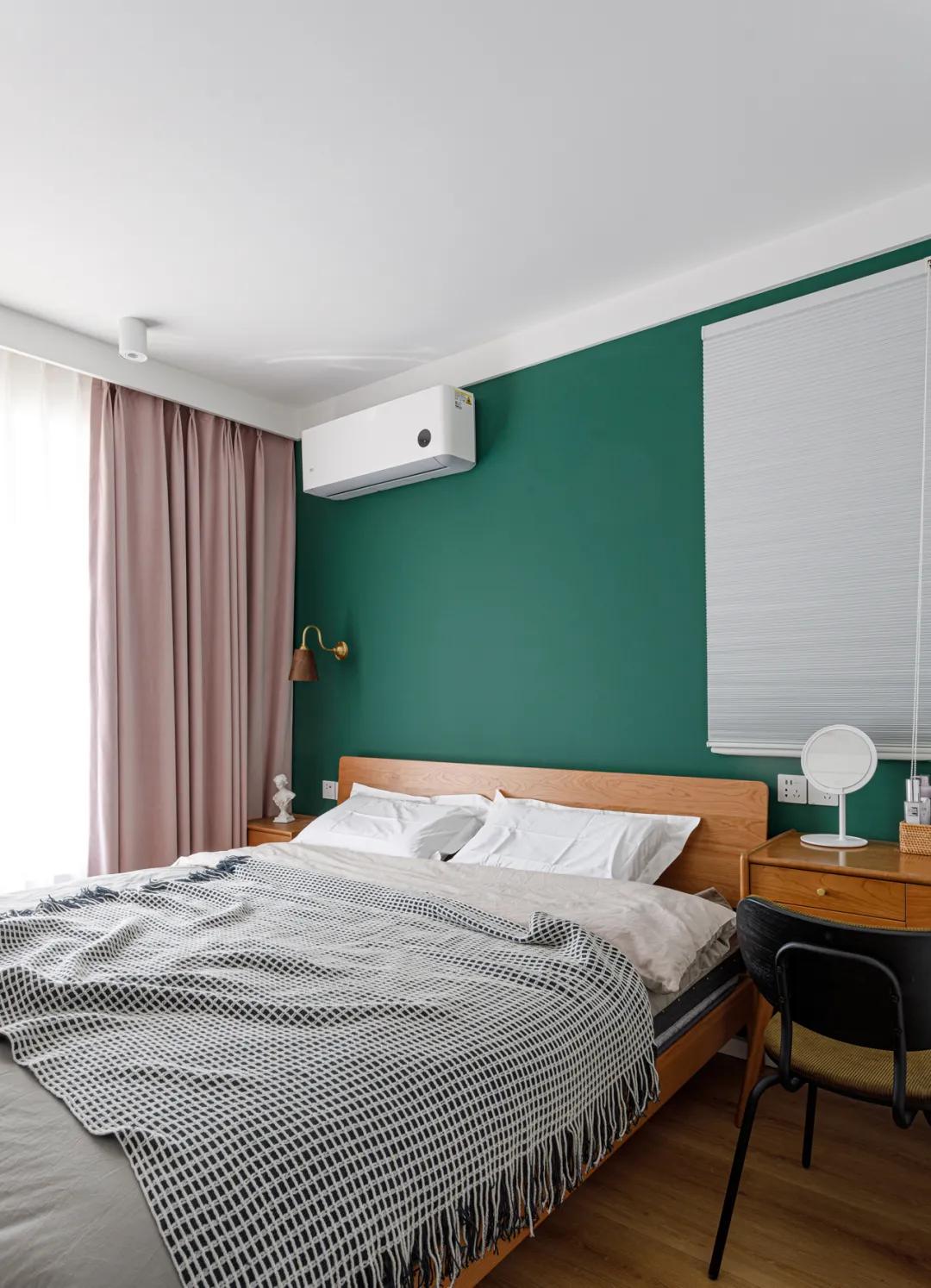 夫妻花13万装修两居室,北京小夫妻67平米两房