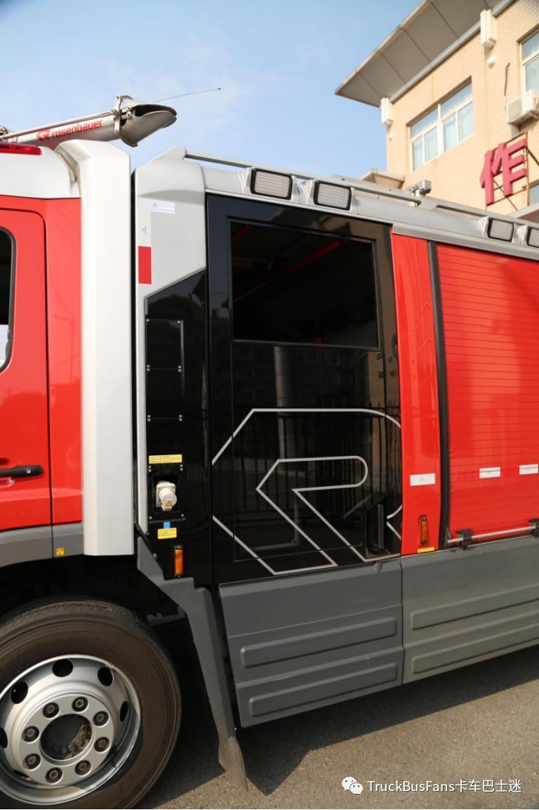 北京特色！奔驰Atego底盘的卢森宝亚AT3城市主战