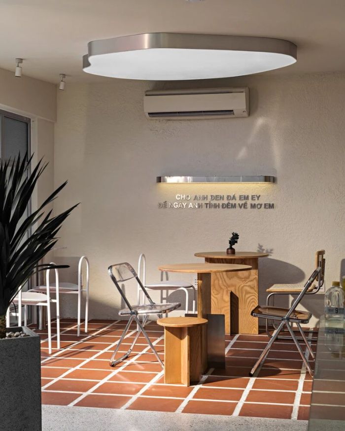 咖啡馆的闲暇时光,咖啡馆里惬意美好的时光