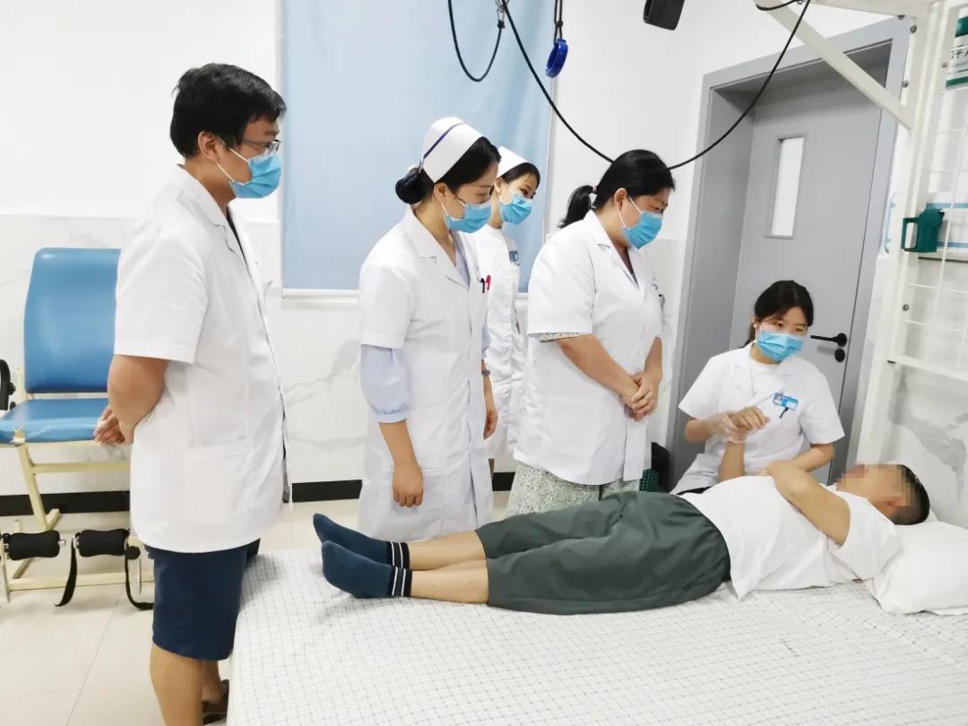 精准医疗护佑康复之路医者初心照亮心灵之光市三院康复医学科