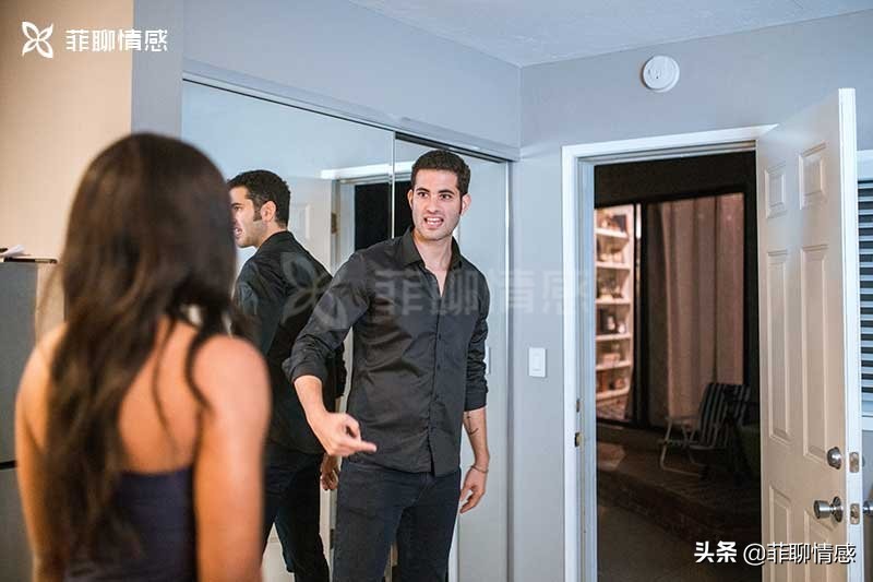 当老公抱怨你的时候你会怎么样,如果丈夫已经不爱你有什么表现