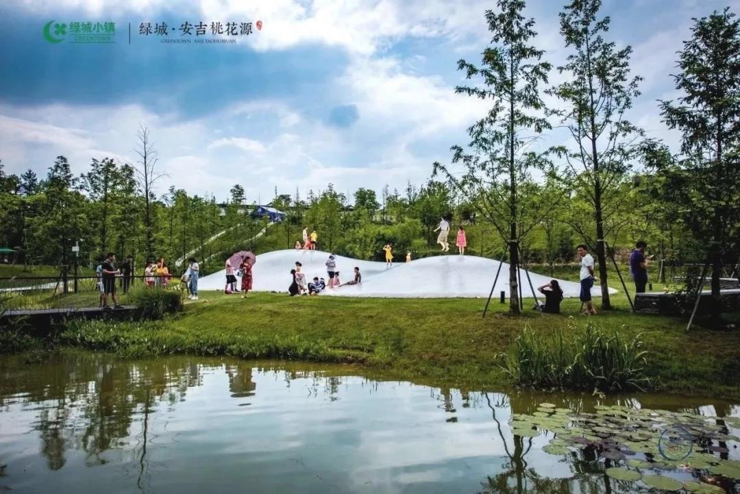 绿城桃花源的特点,绿城桃花源未来山