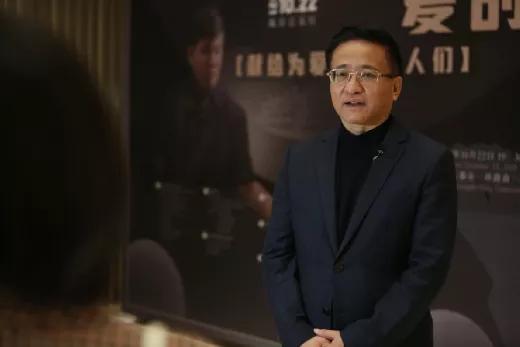 用爱的力量奏响磅礴之音！刘明康成都音乐会致敬星星少年