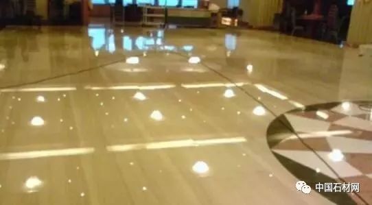 大理石楼梯打磨抛光,大理石抛光打磨教程