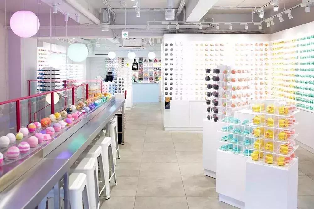 日本销量第一洗发界网红，BOTANIST开了家可以喝咖啡的洗护旗舰店