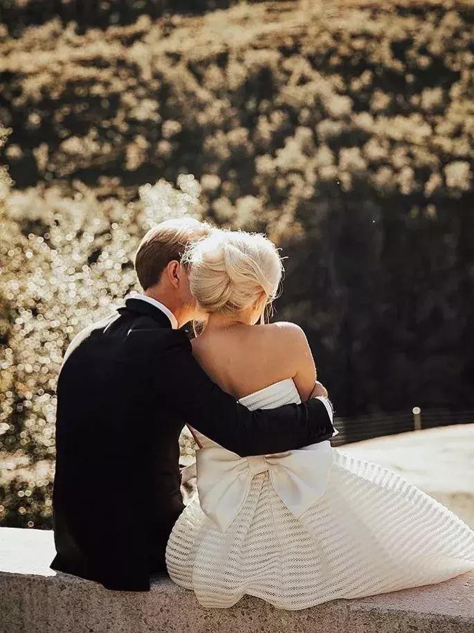 韩国婚纱品牌roserosa,韩国婚纱品牌eilarosa