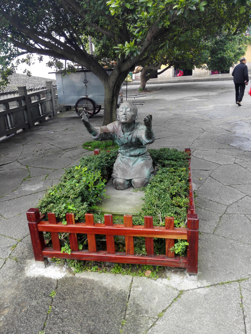 普陀山拜观音有什么注意事项,女子普陀山拜观音视频大全